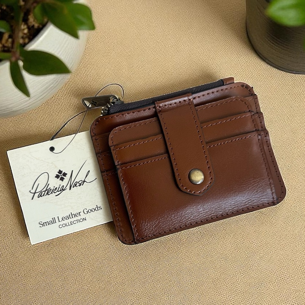 Patricia Nash Cassis ID Wallet